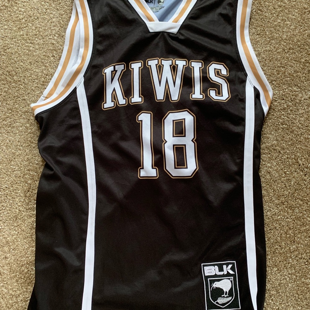 New Zealand Kiwis basketball jersey